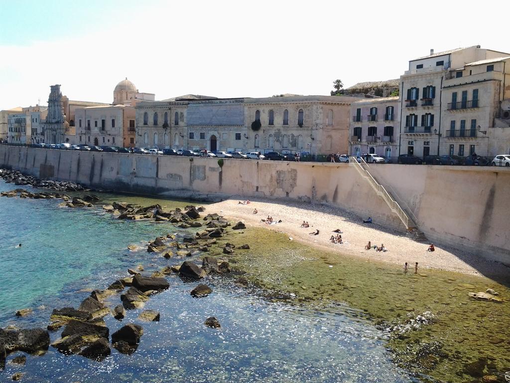 La Casa Di Ilde Al Duomo - Ortigia Holidays Villa Syracuse Exterior photo